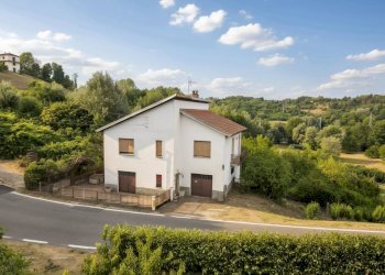 FACCIATA - Villa Via Serra D'asti
 
61, Mongardino - photo 38