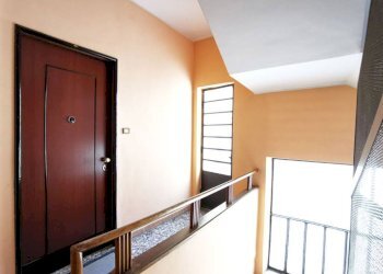 Interno palazzo - Quadrilocale via Chiesa della Salute, 45, Torino (zona Borgo Vittoria) - foto 5