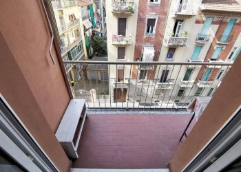 Balcone - Quadrilocale via Chiesa della Salute, 45, Torino (zona Borgo Vittoria) - foto 10