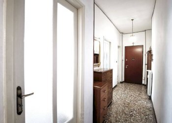 Corridoio - Quadrilocale via Chiesa della Salute, 45, Torino (zona Borgo Vittoria) - foto 17