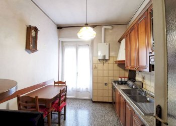 Cucina - Quadrilocale via Chiesa della Salute, 45, Torino (zona Borgo Vittoria) - foto 18