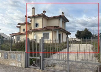 Facciata - Villa via Carolano, Montelibretti - photo 1