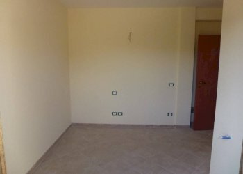 Camera da letto - Villa via Carolano, Montelibretti - photo 5