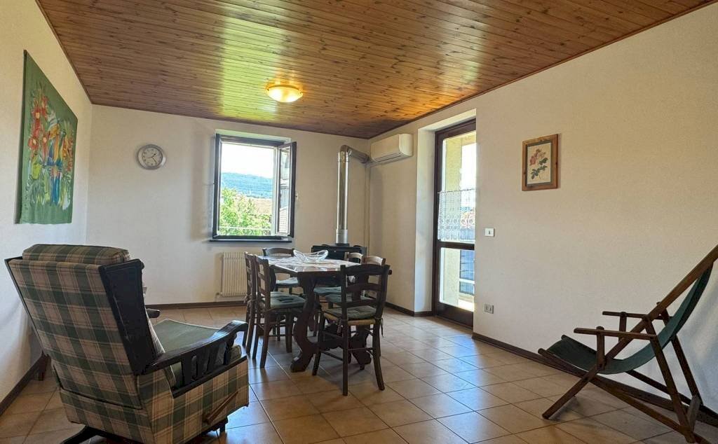 Salone - Apartment viale della Stazione, 150, Tarcento - photo 1
