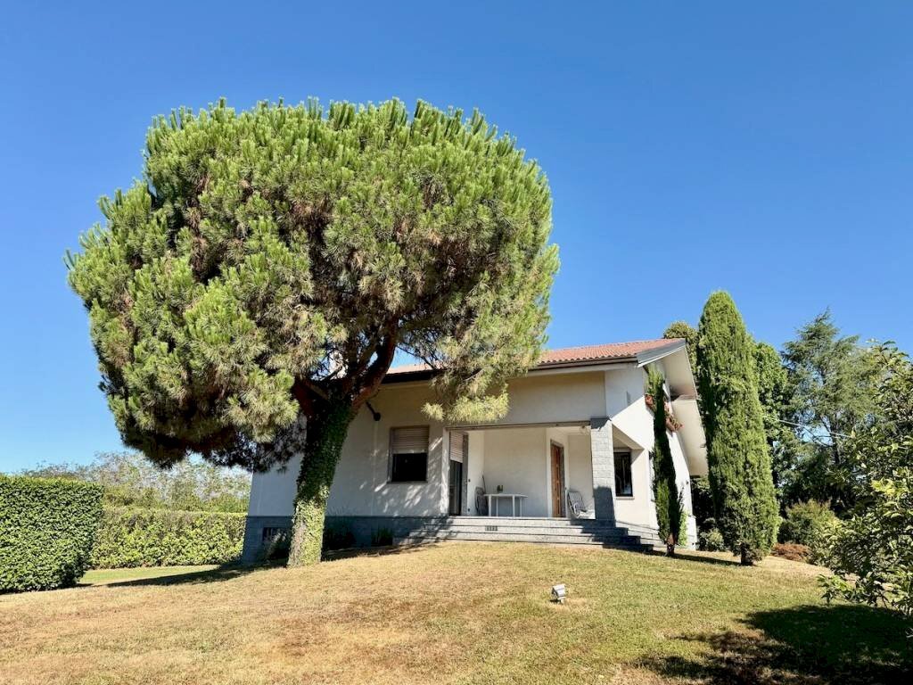 Facciata - Villa via Spinei, 31, Cossato - foto 2