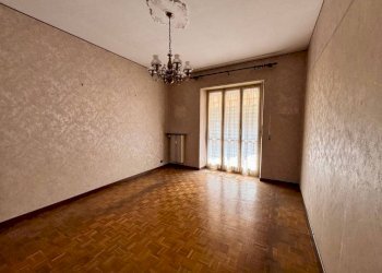 Camera da letto - Three-room apartment via Saluzzo, 131, Pinerolo - photo 7
