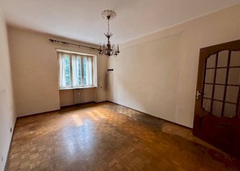 Camera da letto - Three-room apartment via Saluzzo, 131, Pinerolo - photo 12
