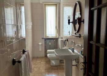 Bagno - Three-room apartment via Saluzzo, 131, Pinerolo - photo 19