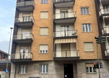 Facciata - Three-room apartment via Saluzzo, 131, Pinerolo - photo 39