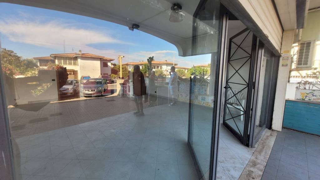 Portico - Shop viale Roma, 69, Anzio - photo 3