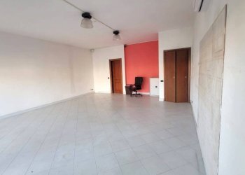 Stanza non arredata - Shop viale Roma, 69, Anzio - photo 6