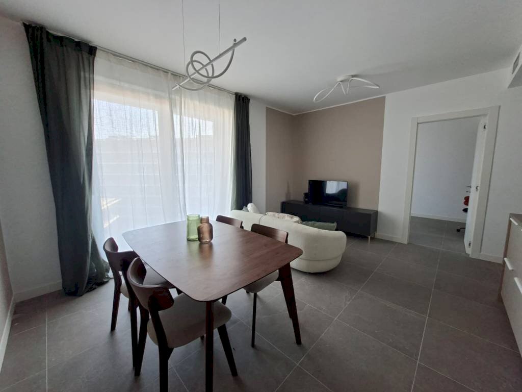 Salone - Three-room apartment via Pier Paolo Pasolini, 4, Milano - photo 2