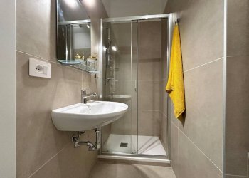 Bagno - One-room apartment viale Carlo Espinasse, 104, Milano (neighborhood Villapizzone) - photo 10
