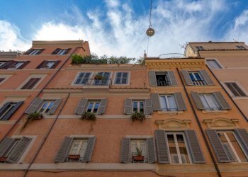 Facciata - Bilocale via Urbana, 119, Roma (zona Centro Storico) - foto 28