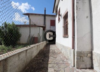 Cortile interno - Villa Località Casa Bianca, Albera Ligure - foto 24