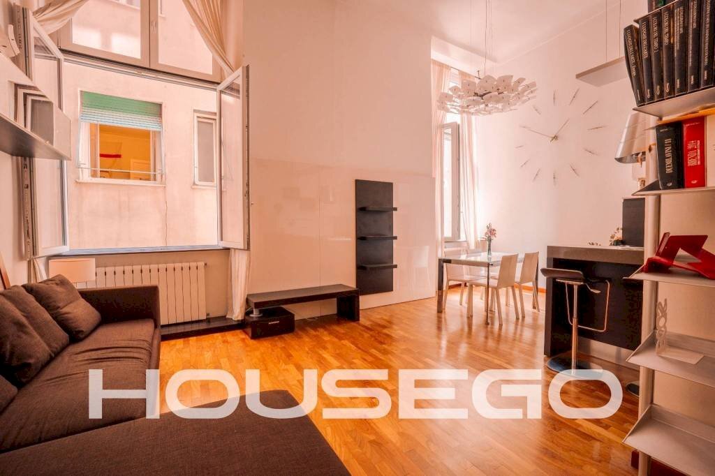 Salone - Three-room apartment vico della Lepre, 7, Genova (neighborhood Centro Storico) - photo 3