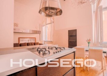 Cucina - Trilocale vico della Lepre, 7, Genova (zona Centro Storico) - foto 6