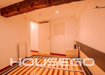 Camera da letto - Three-room apartment vico della Lepre, 7, Genova (neighborhood Centro Storico) - photo 28