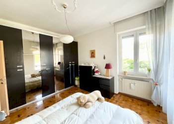 Camera da letto - Four-room apartment via Monsignor Savio, 6, Saluzzo - photo 19