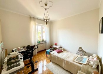 Camera da letto - Quadrilocale via Monsignor Savio, 6, Saluzzo - foto 21