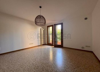 WhatsApp Image 2026-08-17 at 12.05.12 (2) - Three-room apartment Bassano del Grappa - photo 5