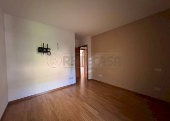 WhatsApp Image 2026-08-17 at 12.05.13 (4) - Three-room apartment Bassano del Grappa - photo 13