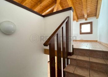 Particolare scala mansarda 2 - Terratetto - Terracielo Bassano del Grappa - foto 11
