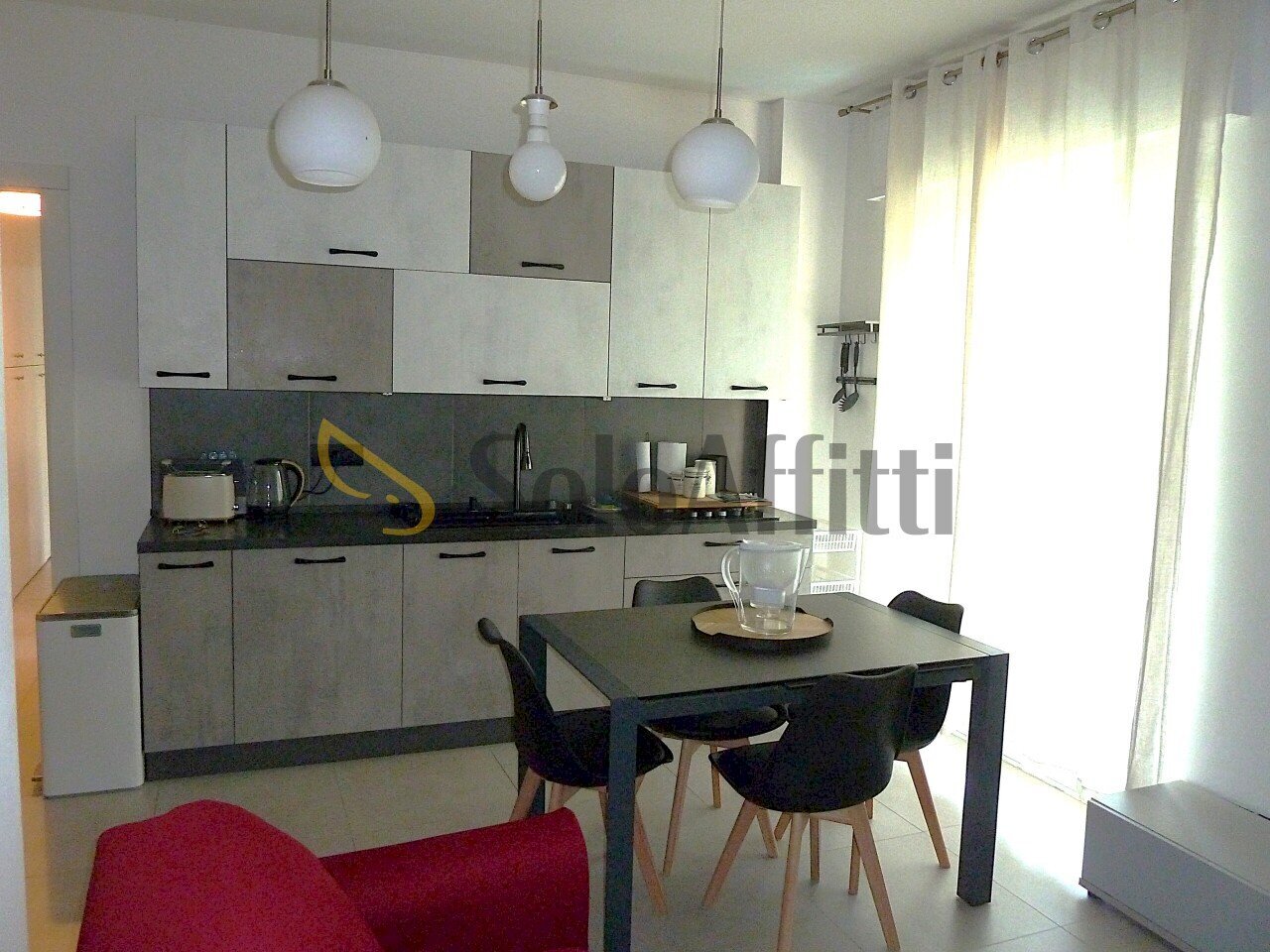 Soggiorno e angolo cottura - Three-room apartment Strada Bonmoschetto 21, Sanremo - photo 2