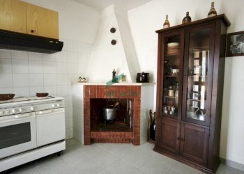 caminetto_cucina - Villa Bifamiliare KM 42 761, Locorotondo - foto 19