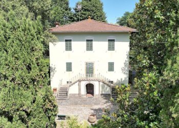 vendesi villa con rustico e giardino privato lucca - Villa Lucca - foto 3
