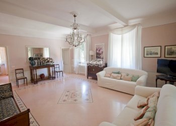villa in vendita a Lucca (4).jpg - Villa Lucca - foto 10