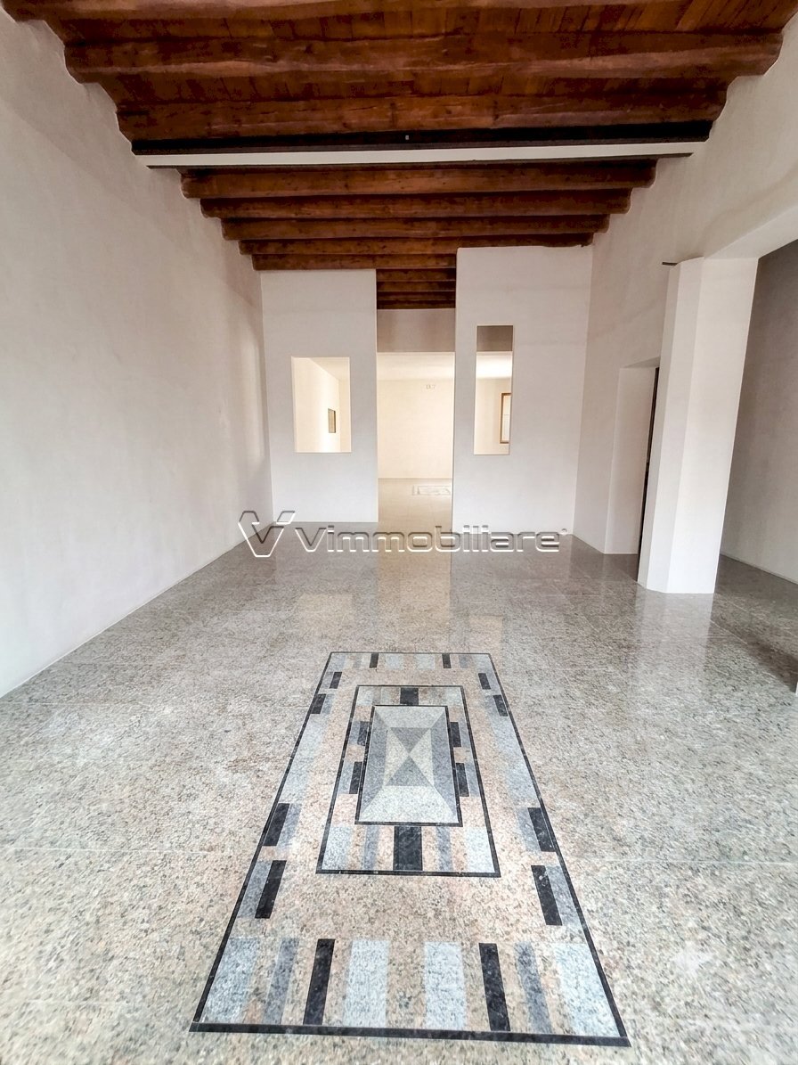 1784126114.jpg - Commercial Premises via Roma, Noventa Vicentina - photo 2