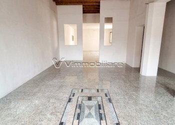 1784126114.jpg - Commercial Premises via Roma, Noventa Vicentina - photo 2