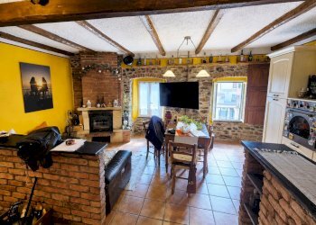 ChatGPT Image 15 lug 2026, 09_46_05 - Three-room apartment at auction Via Gresino 28, Varese Ligure - photo 2