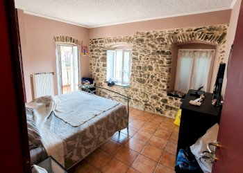 ChatGPT Image 15 lug 2026, 09_49_12 - Three-room apartment at auction Via Gresino 28, Varese Ligure - photo 4