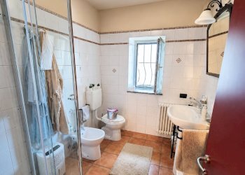 ChatGPT Image 15 lug 2026, 09_50_59 - Three-room apartment at auction Via Gresino 28, Varese Ligure - photo 5