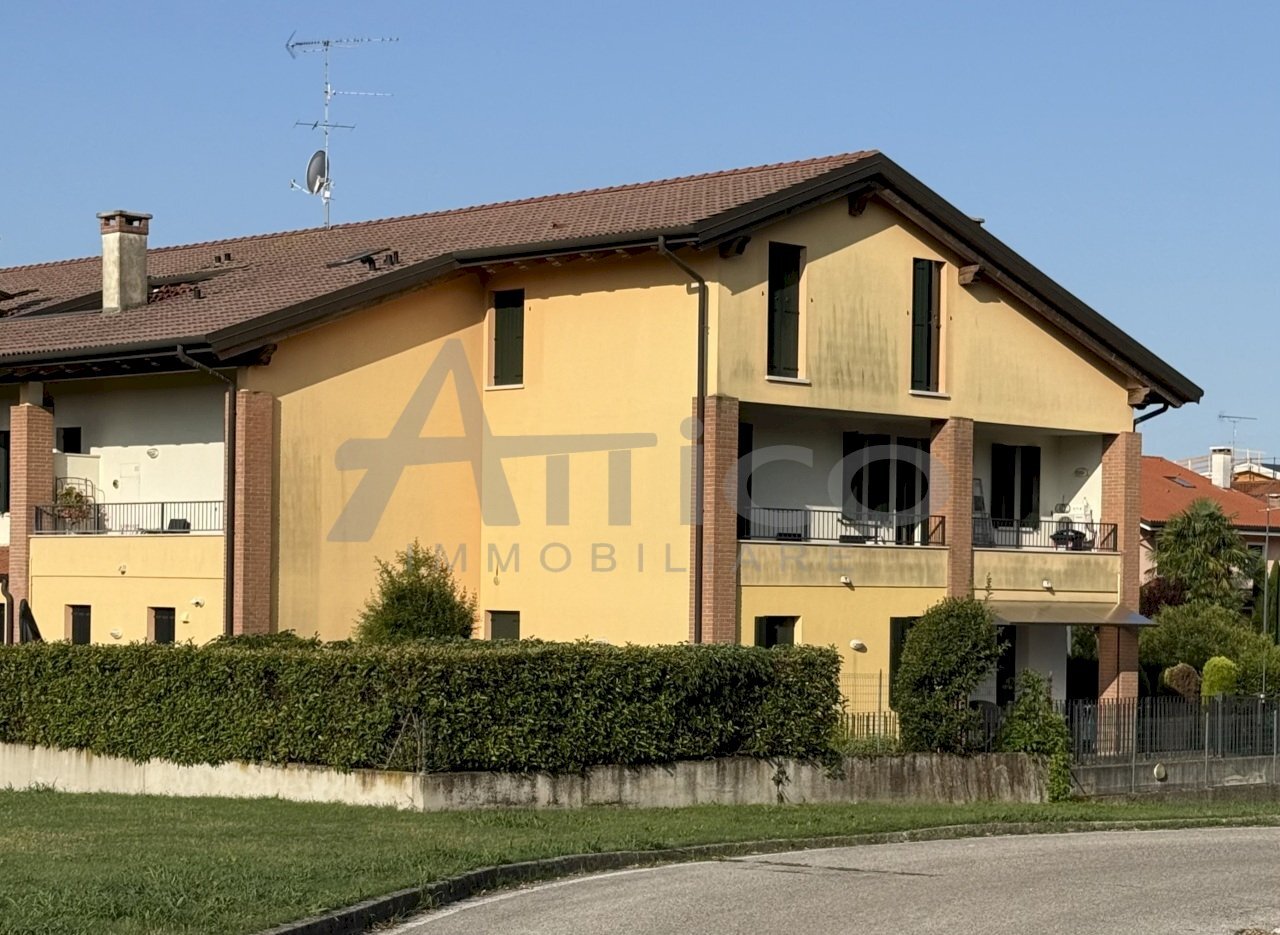 IMG_2148.jpeg - Casa indipendente Via Viernheim RO, Rovigo - foto 1