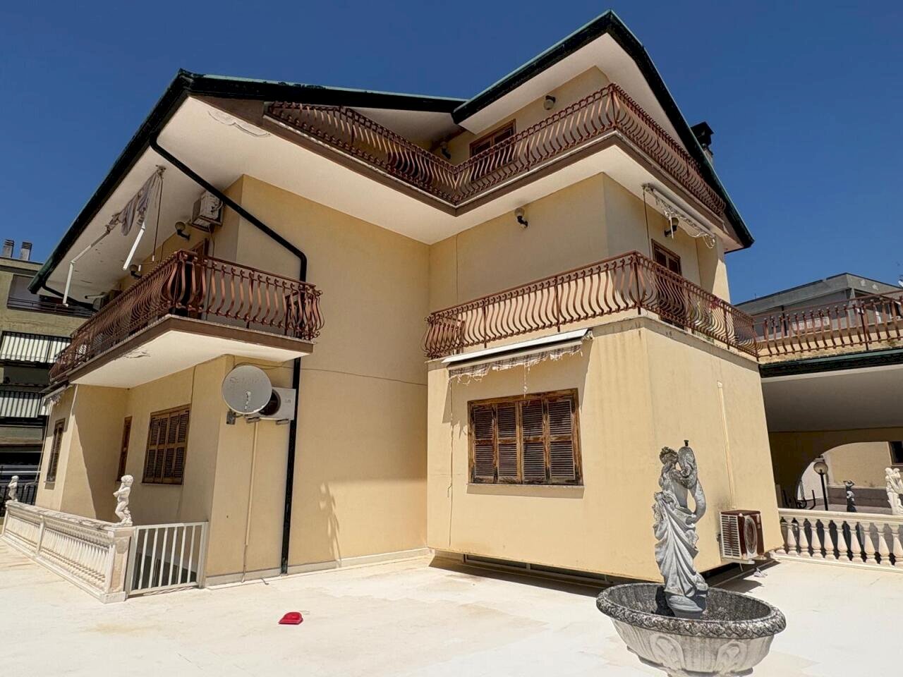 2 - Villa Via Colleferro, Guidonia Montecelio - foto 2