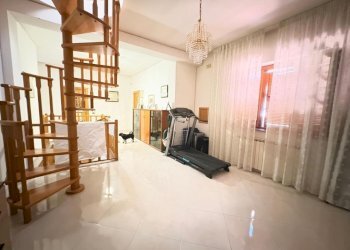 10 - Villa Via Colleferro, Guidonia Montecelio - foto 10