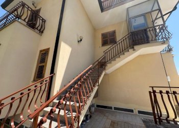 27 - Villa Via Colleferro, Guidonia Montecelio - foto 28