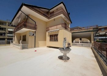 23 - Villa Via Colleferro, Guidonia Montecelio - foto 30