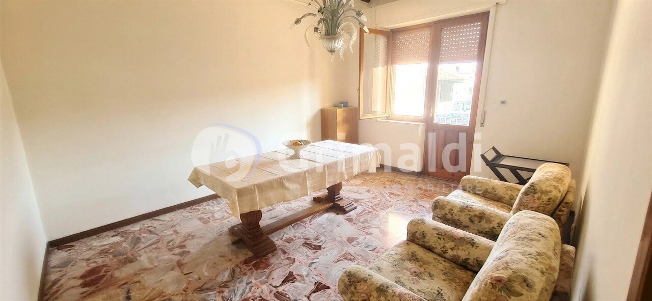 Sala - Villa Villata - photo 3
