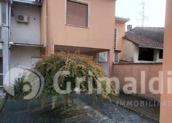 Facciata retro - Villa Villata - photo 24