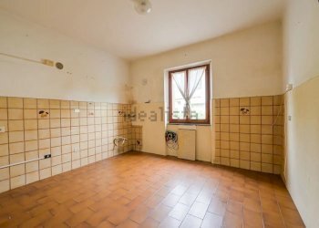 PHOTO-2026-06-09-17-15-55 4 - Casa indipendente Sarzana - foto 19