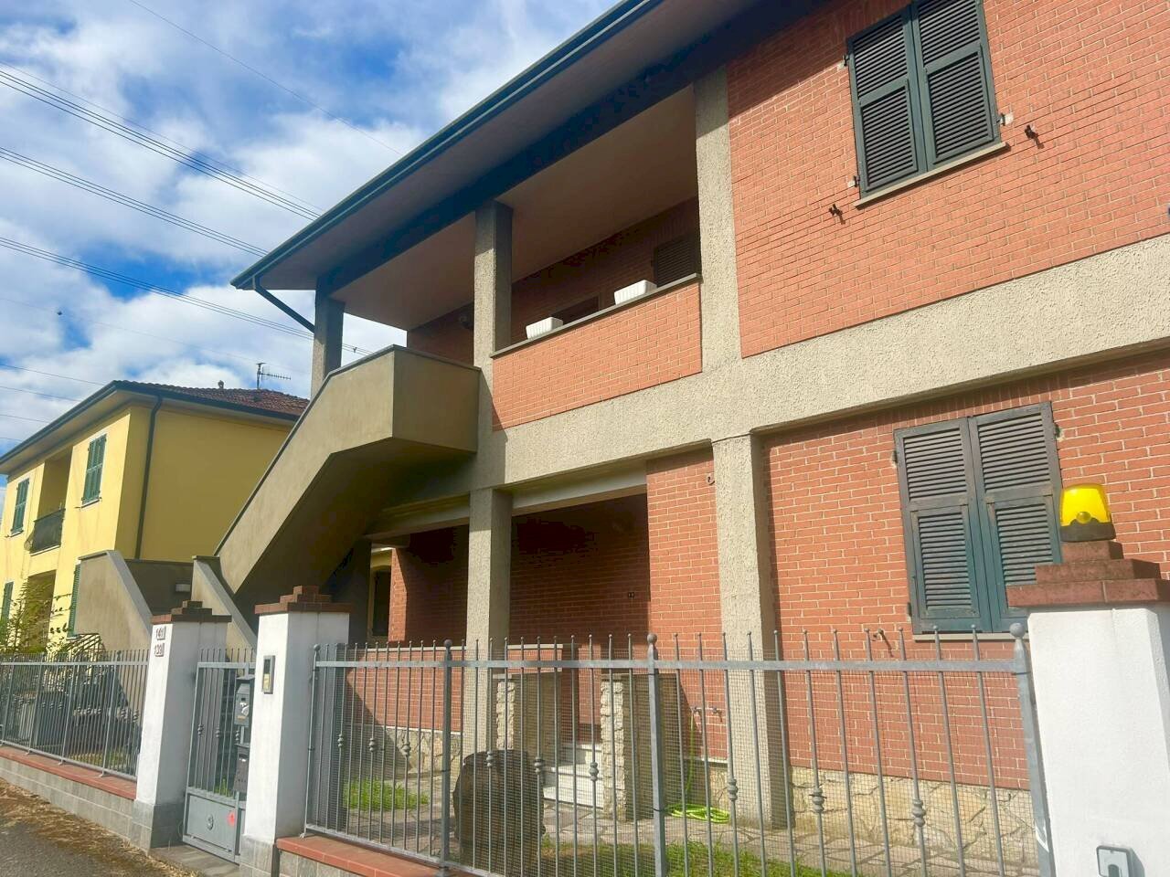 0eef4478-fb3d-48cc-8c4f-3166b5b445bc - Casa indipendente Sarzana - foto 1