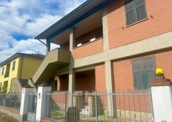0eef4478-fb3d-48cc-8c4f-3166b5b445bc - Casa indipendente Sarzana - foto 1