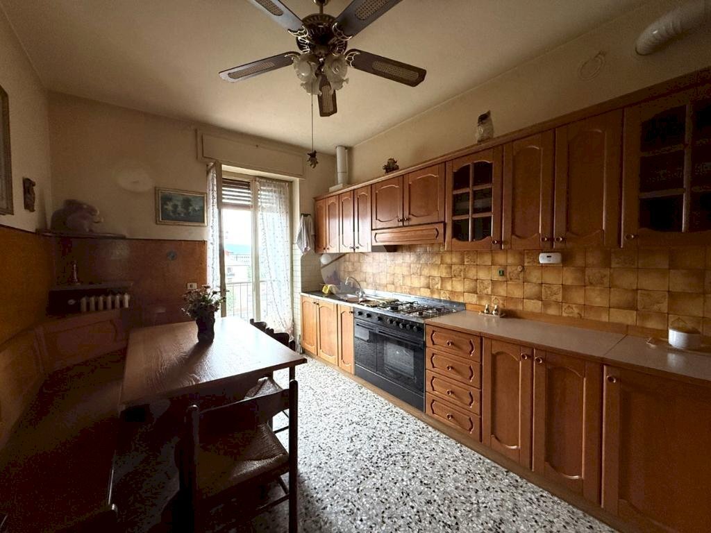 Three-room apartment Via Torino, Ivrea - photo 2