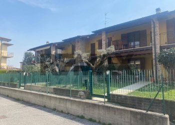 One-room apartment Grumello del Monte, BG, Grumello del Monte - photo 1