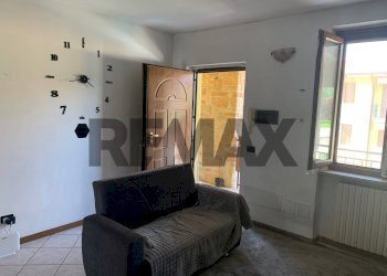 One-room apartment Grumello del Monte, BG, Grumello del Monte - photo 4