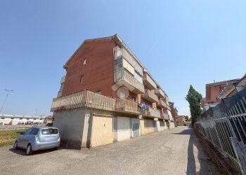 Three-room apartment Via Carmagnola, Poirino - photo 2